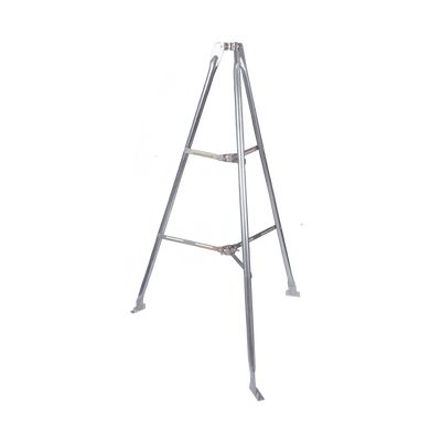 Montaje de tripie para exterior, altura total del tripie 1.52 m. Compatible con mástiles de hasta 3 m de largo 1  1/4 a 2" de diámetro 