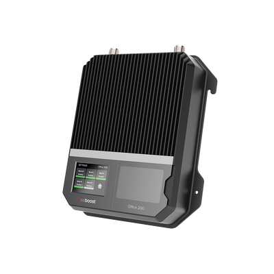 Amplificador Office 200 para 4G, 3G, 2G y llamada VoLTE y convencional. Especial para personalizarlo con antenas, cables y accesorios de acuerdo al requerimiento de la instalación. Puede cubrir en interior áreas de hasta 1600 m² con 4 a