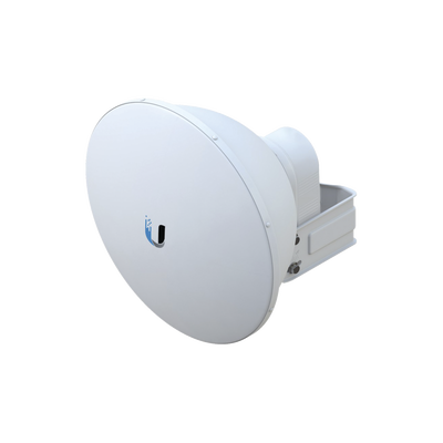Antena Direccional airFiber X, ideal para enlaces Punto a Punto (PtP), frecuencia 5 GHz (5.1 - 5.9 GHz) de 23 dBi slant 45