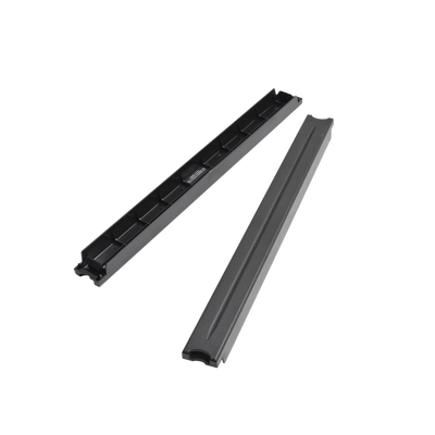 [PNL-TBLNK010-1S] Tapa Ciega Para Rack Estándar de 19in, 1UR, Sin Herramientas para su Instalación, Color Negro, 10 Piezas