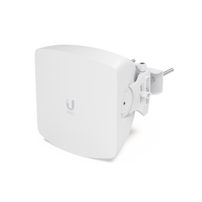 [WAVE-AP] UISP Access Point Multipunto Tecnología Wave en 60 Ghz, hasta 15 estaciones, hasta 5.4 Gbps, respaldo en 5 Ghz. 1 puerto SFP+ 10G, 1 puerto 2.5g Gbps, con GPS
